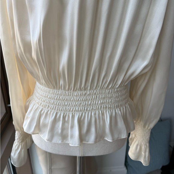 Frame Elegant Silk Cream Smocked Blouse - Picture 7 of 13